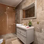Adriatic Icici, Nina With Heated Swimming Pool, Ground Floor Apartamento *