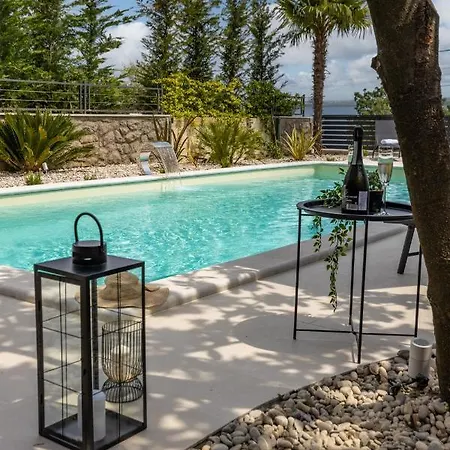 Luxury Nina With Heated Swimming Pool, Adriatic Апартаменты *