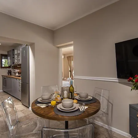 Adriatic Icici, Nina With Heated Swimming Pool, Ground Floor 아파트