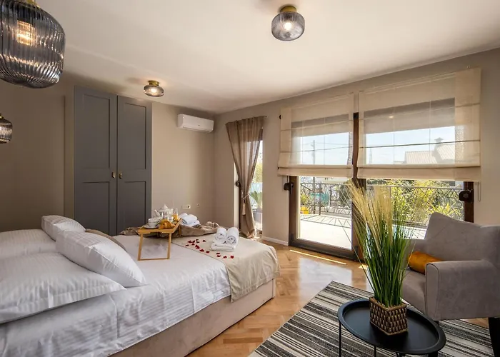Adriatic Icici, Nina With Heated Swimming Pool, Ground Floor Appartement *