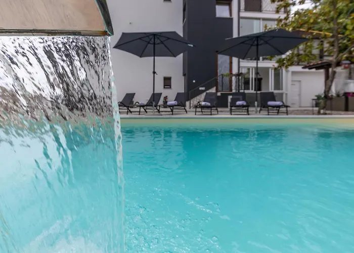 Appartement Adriatic Icici, Nina With Heated Swimming Pool, Ground Floor Ičići